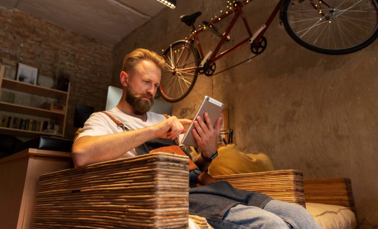 Why Reading Physical Books Still Matters in the Digital Age